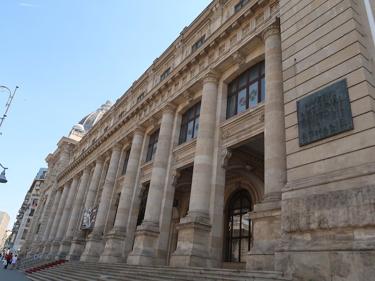 Museu Nacional de História Romena - Bucareste - Roménia © Viaje Comigo