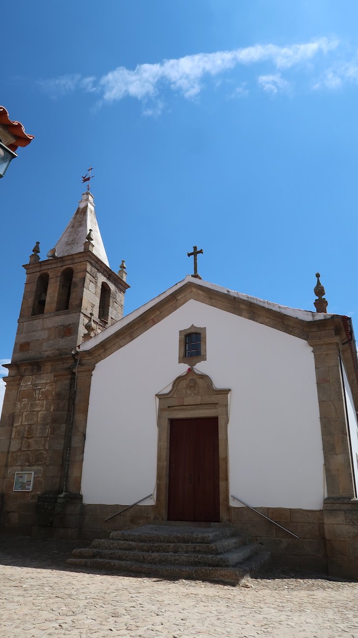 Igreja Matriz ou de S. Pedro - Castelo Mendo - Portugal © Viaje Comigo