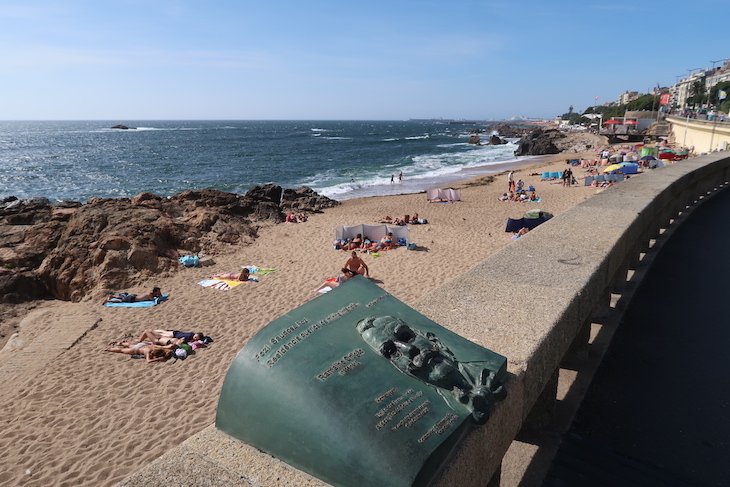 Praia dos Ingleses, Porto - Portugal © Viaje Comigo