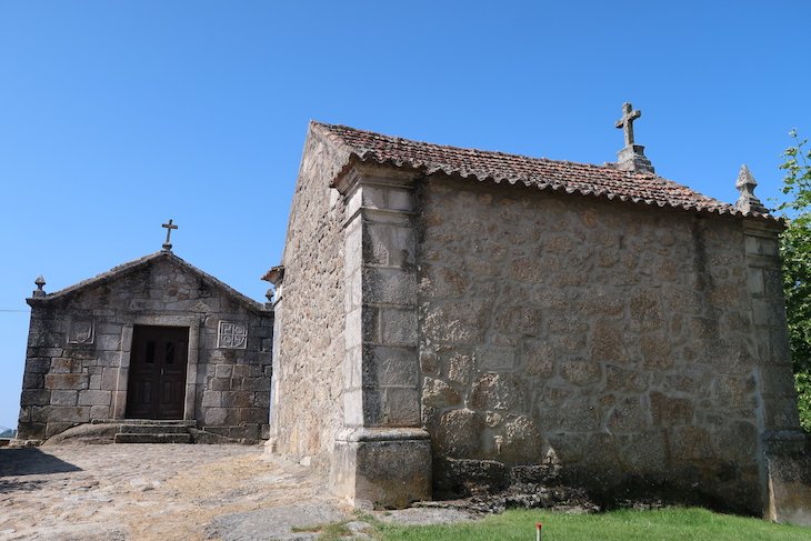 Capelas de Santo António e do Calvário - Belmonte - Portugal © Viaje Comigo