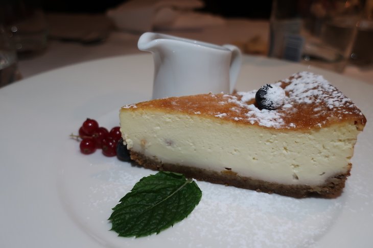 Cheesecake no Restaurante Kogel Mogel - Cracóvia - Polónia © Viaje Comigo