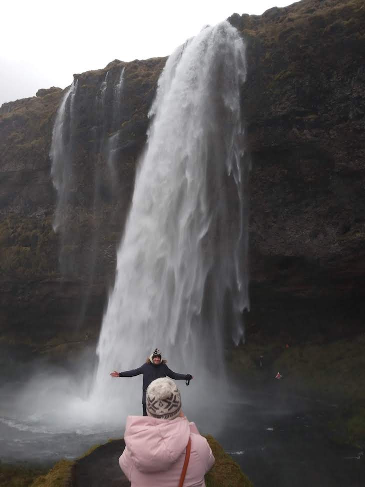 Fotografia na cascata Seljalandsfoss - Viagem à Islândia: testes do Galaxy A9, Samsung © Viaje Comigo