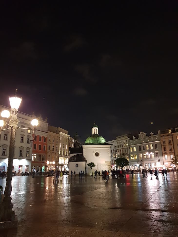 Praça do Mercado, Cracóvia, Polónia © Viaje Comigo