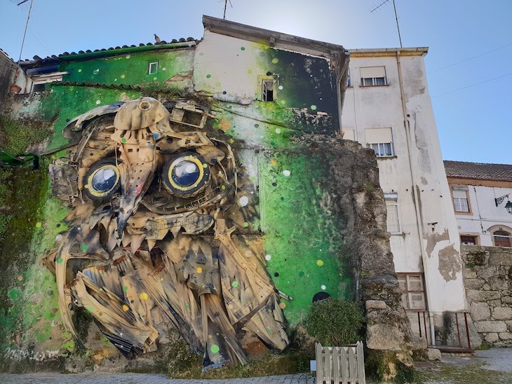 Arte Urbana nas ruas da Covilhã, Portugal © Viaje Comigo