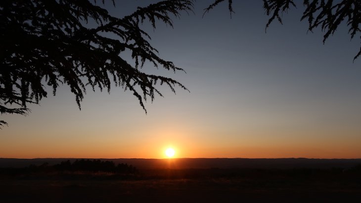 Pôr do sol na aldeia chamada Aldeia, Pinhel - Portugal © Viaje Comigo