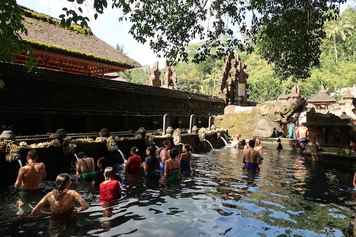 Pura Tirta Empul, Bali, Indonésia © Viaje Comigo