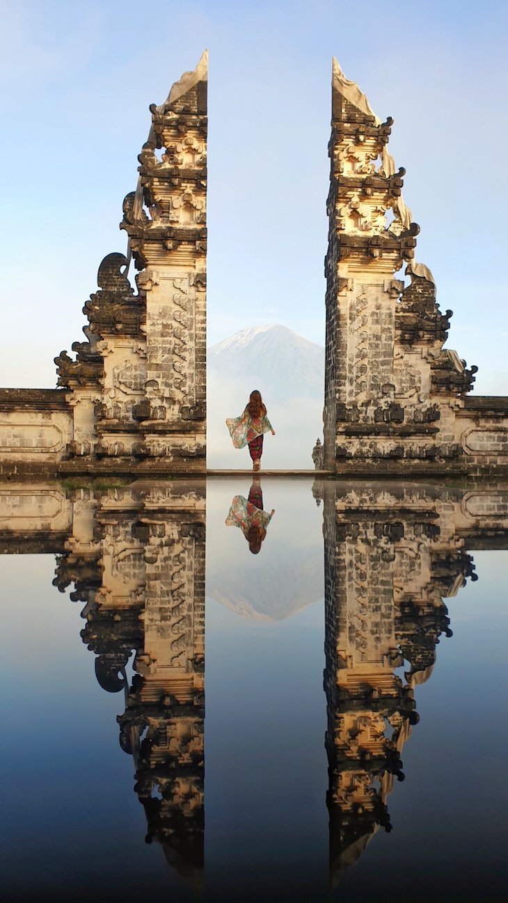 Susana Ribeiro em Lempuyang Temple - Bali - Indonésia © Viaje Comigo