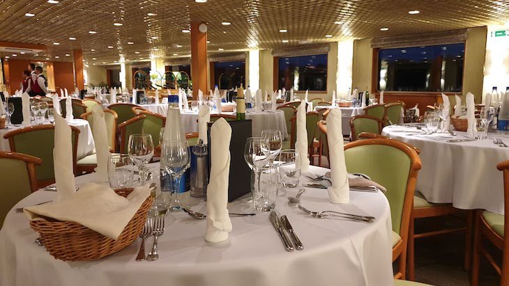 Restaurante do Navio Beethoven CroisiEurope - cruzeiro Danúbio © Viaje Comigo