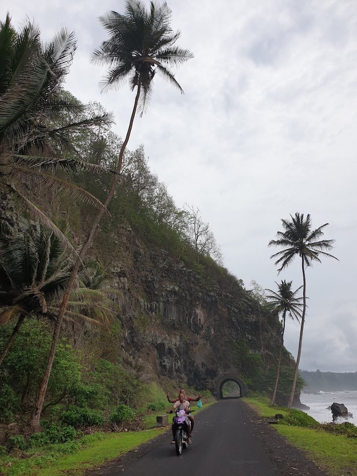Túnel de Santa Catarina - São Tomé e Príncipe © Viaje Comigo