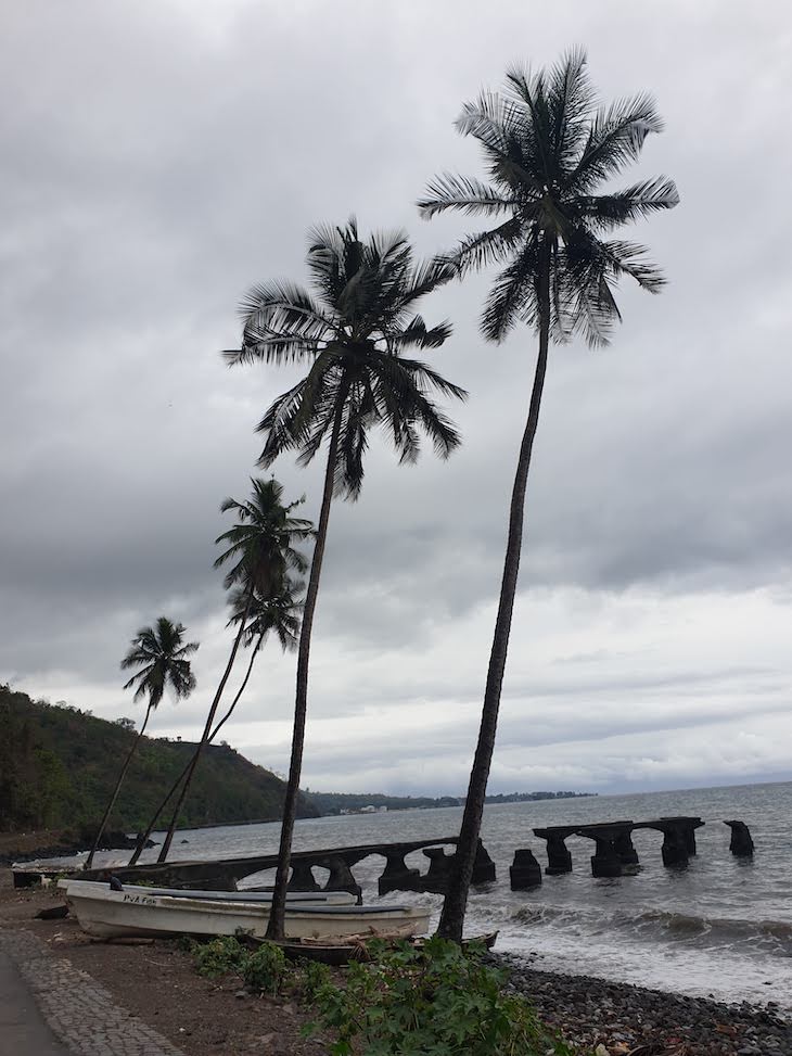 Viagem ate Mucumbli, Ponta Figo - São Tomé © Viaje Comigo