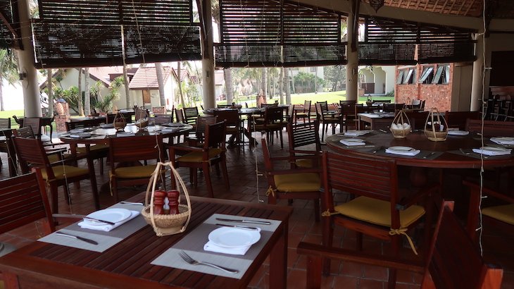 Restaurante do Palm Garden Beach Resort & Spa, Hoi An - Vietname © Viaje Comigo