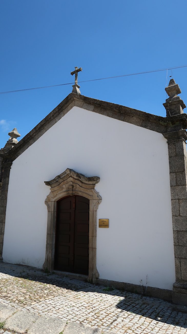 Capela do Espírito Santo - Vila de Alpedrinha - Fundão - Portugal © Viaje Comigo
