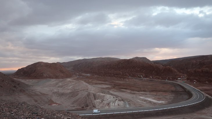 Estrada para San Pedro Atacama - Chile © Viaje Comigo