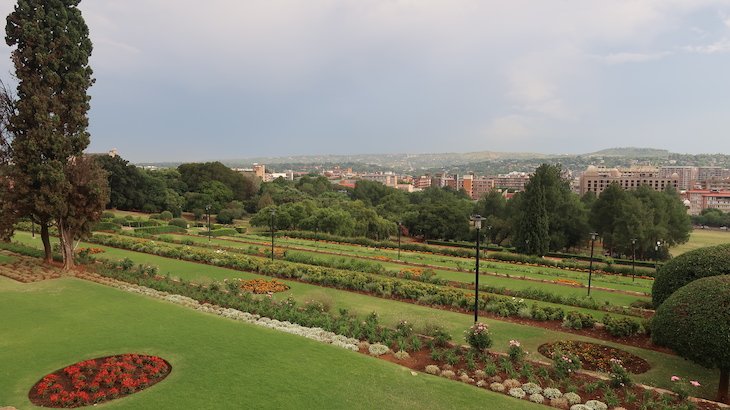 Jardins frente ao Union Buildings, Pretoria - África do Sul © Viaje Comigo