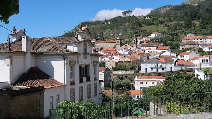 Vila de Alpedrinha - Fundão - Portugal © Viaje Comigo