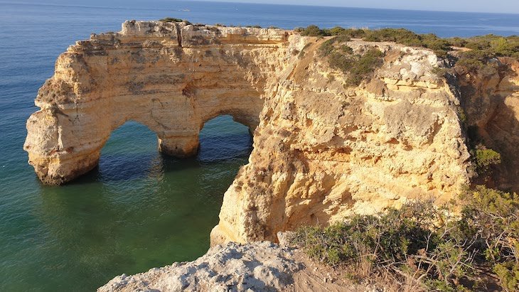 Coração na água: Percurso 7 Vales Suspensos - Algarve - Portugal © Viaje Comigo