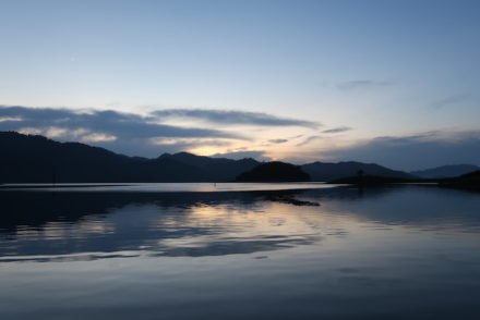 Lago do Khao Sok - Tailândia © Viaje Comigo