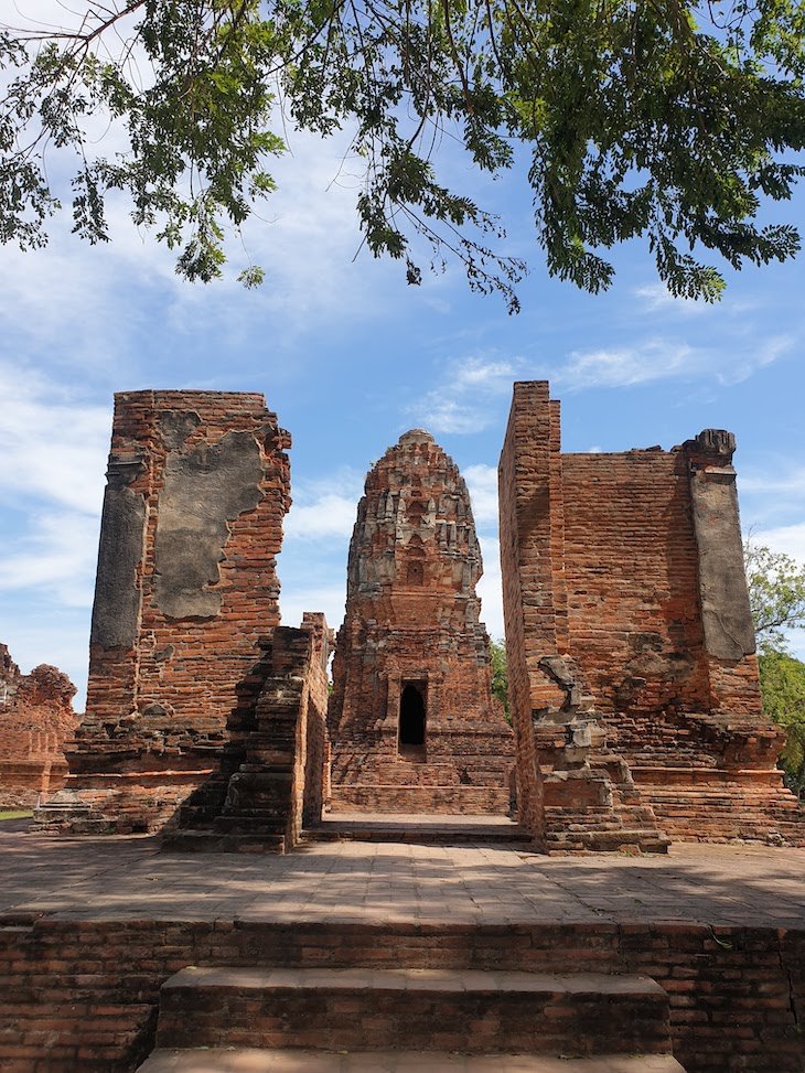 Ruínas de Ayutthaya - Tailândia © Viaje Comigo