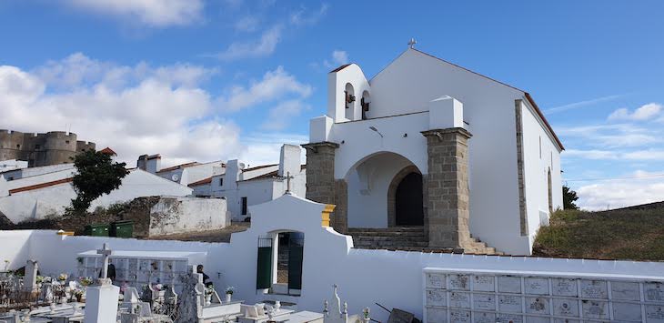 Igreja Matriz de Evoramonte - Alentejo - Portugal © Viaje Comigo