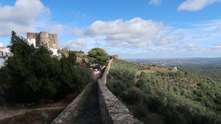 Muralha e Castelo de Evoramonte - Alentejo - Portugal © Viaje Comigo