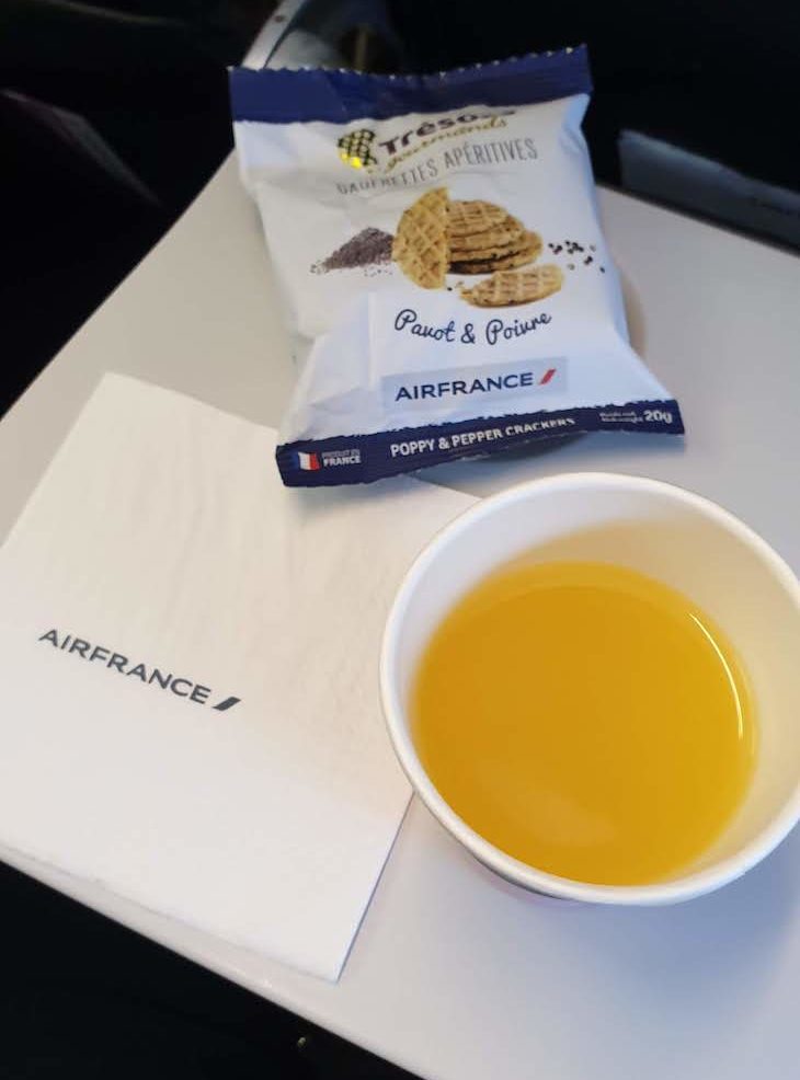 Snack no voo da Air France -outubro 2020 © Viaje Comigo