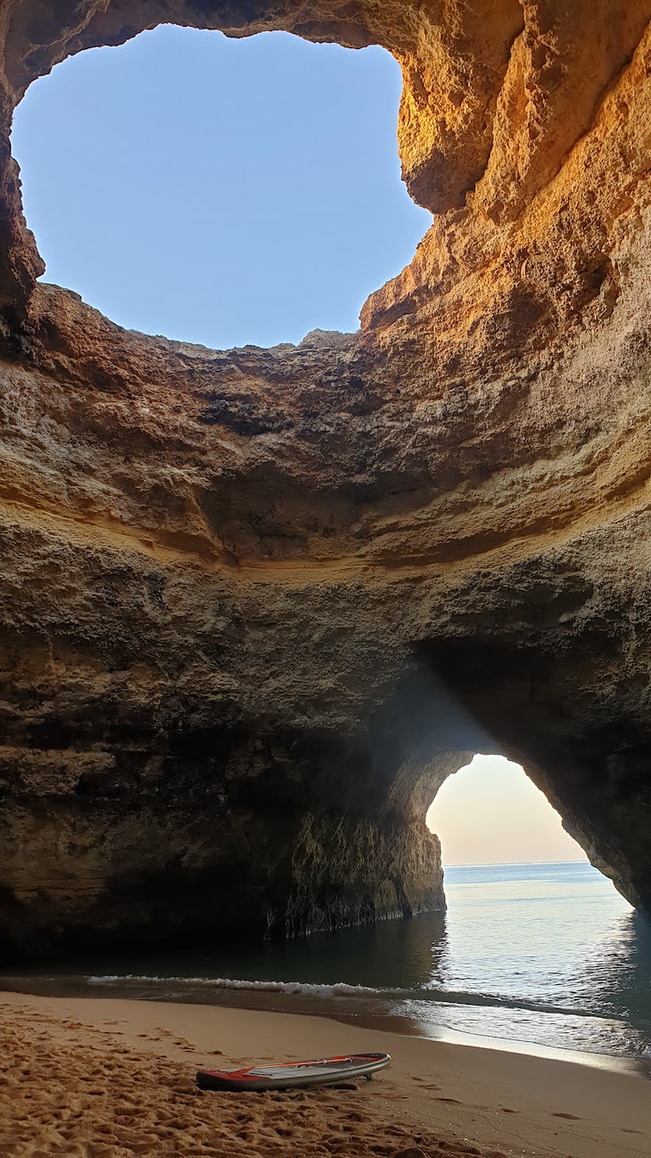 Algar de Benagil, Algarve - Portugal © Viaje Comigo