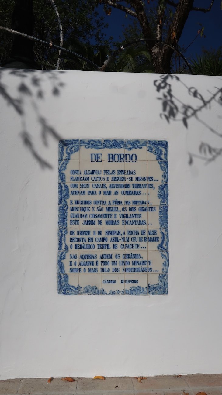 Poemas de Cândido Guerreiro - Alte - Loulé - Algarve © Viaje Comigo