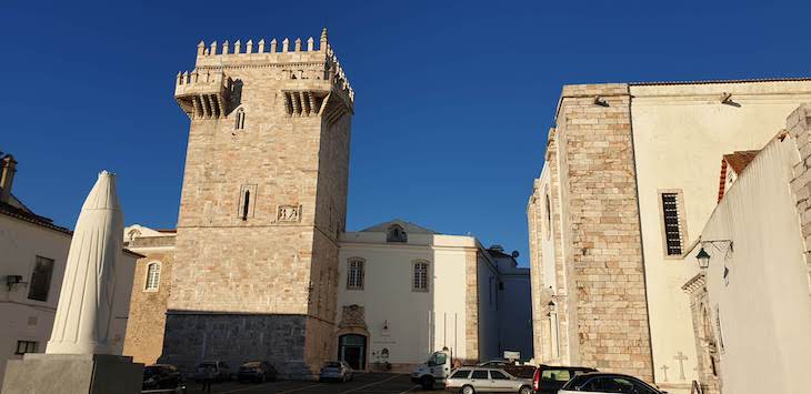 Castelo de Estremoz - Alentejo - Portugal © Viaje Comigo