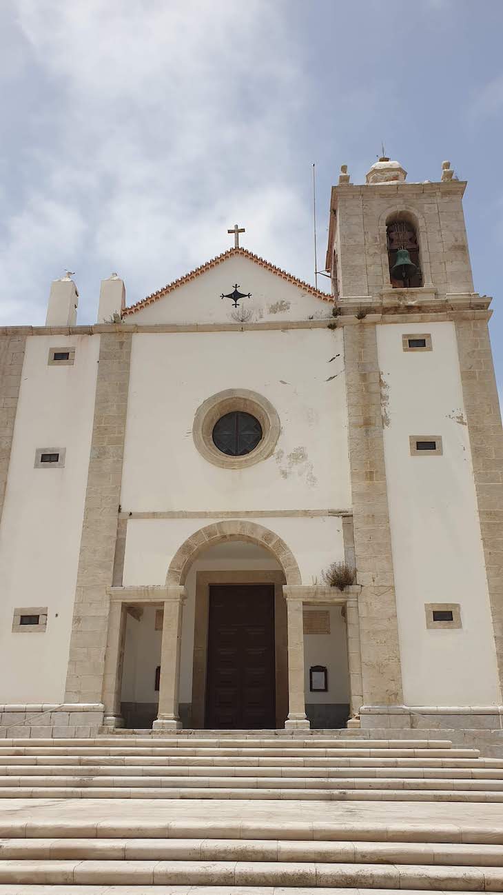 Igreja de São Pedro - Matriz de Peniche - Portugal © Viaje Comigo