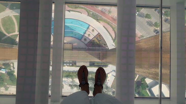 Passadeira de vidro - No topo da Moldura - Frame, Dubai © Viaje Comigo