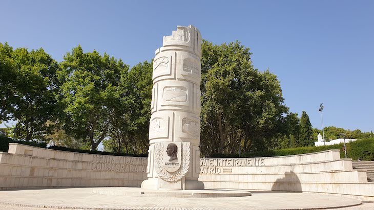 Monumento Duarte Pacheco - Loulé - Algarve - Portugal © Viaje Comigo