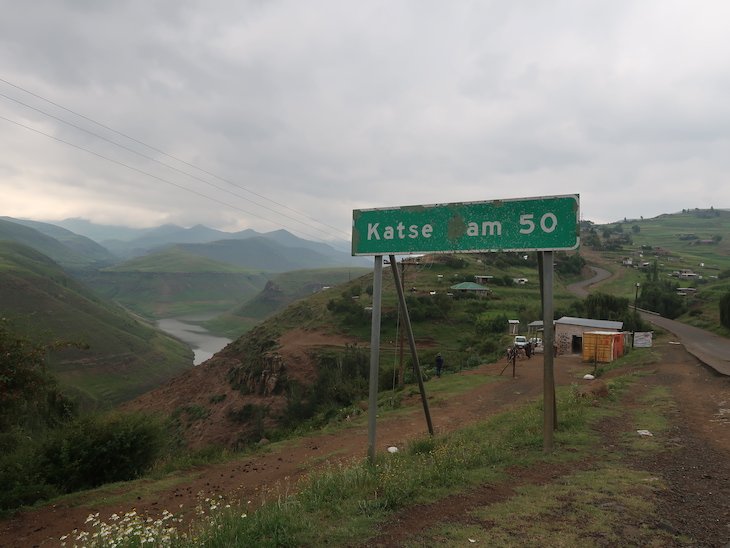 Katse Dam a 50 Km -Lesoto © Viaje Comigo