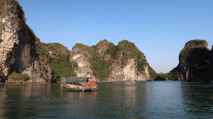 Aldeia piscatória de Vung Vieng -Baia de Ha Long - Halong Bay - Vietname © Viaje Comigo