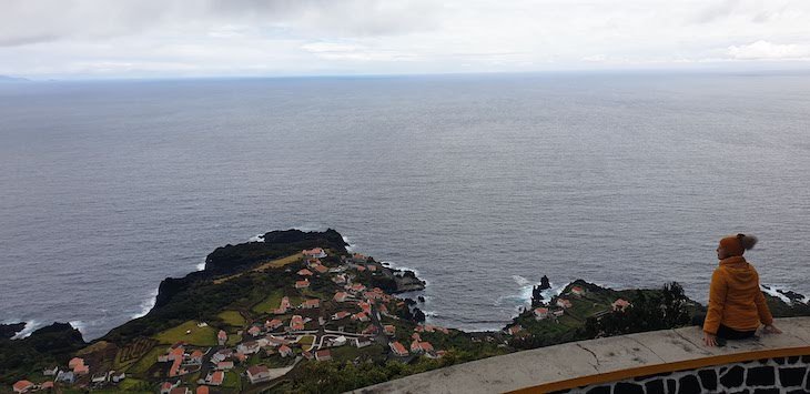 Miradouro da Calheta, ilha São Jorge - Açores © Viaje Comigo
