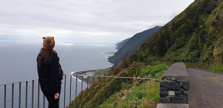 Miradouro ilha de São Jorge - Açores © Viaje Comigo
