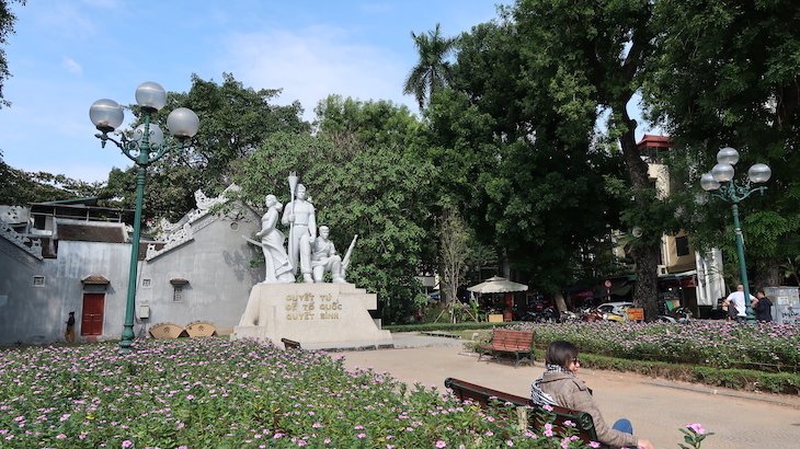 Quyet Sinh Hanoi - Vietname © Viaje Comigo