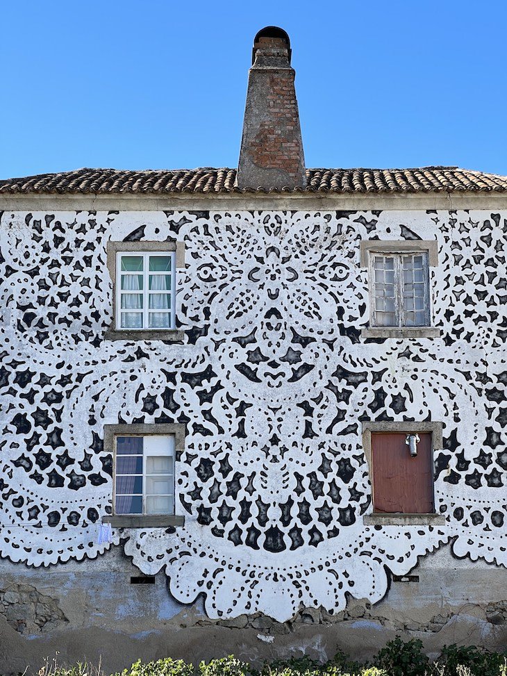 Arte urbana - Fundão - Portugal © Viaje Comigo