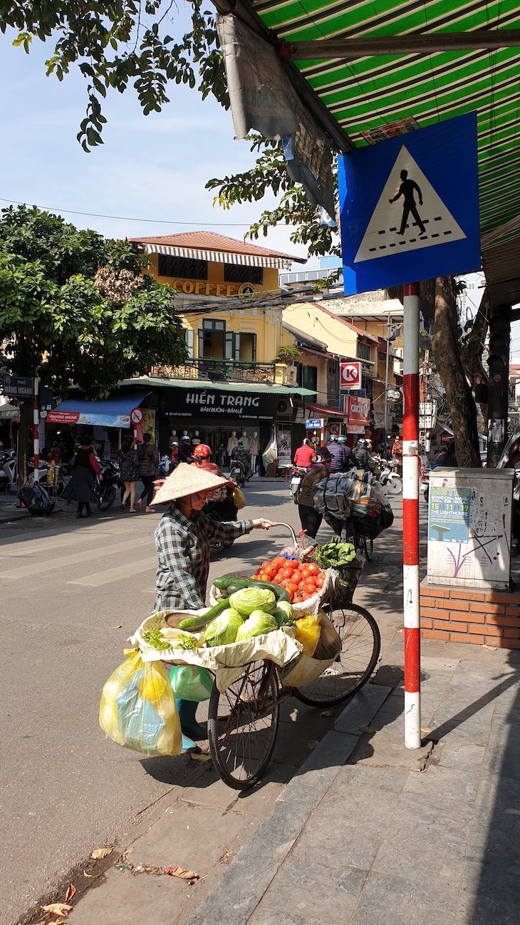 Ruas de Hanói, Vietname © Viaje Comigo
