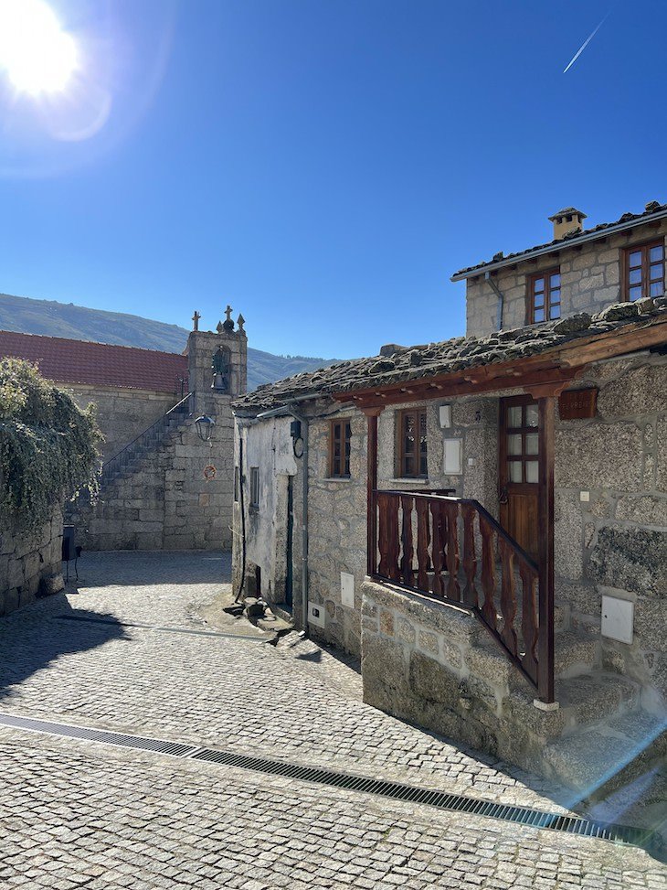 Aldeia do Sabugueiro -Portugal © Viaje Comigo