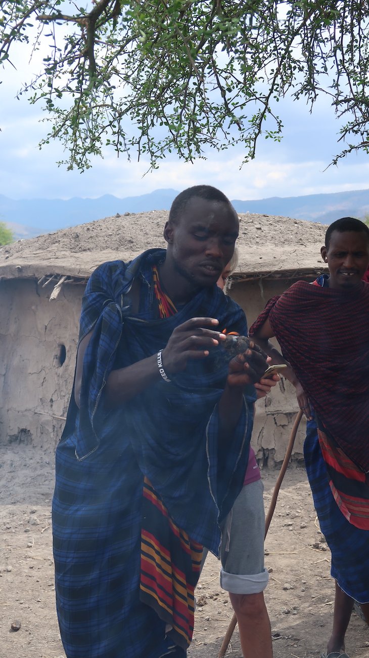 Com a Tribo Massai - Tanzania © Viaje Comigo