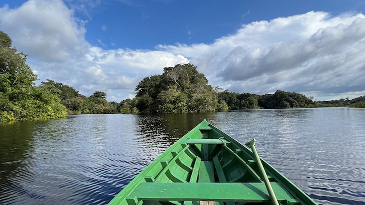 Passeio do Manati Lodge - Amazonas - Brasil © Viaje Comigo