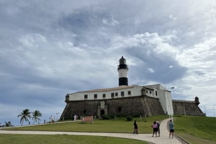 Farol da Barra - Salvador - Brasil © Viaje Comigo