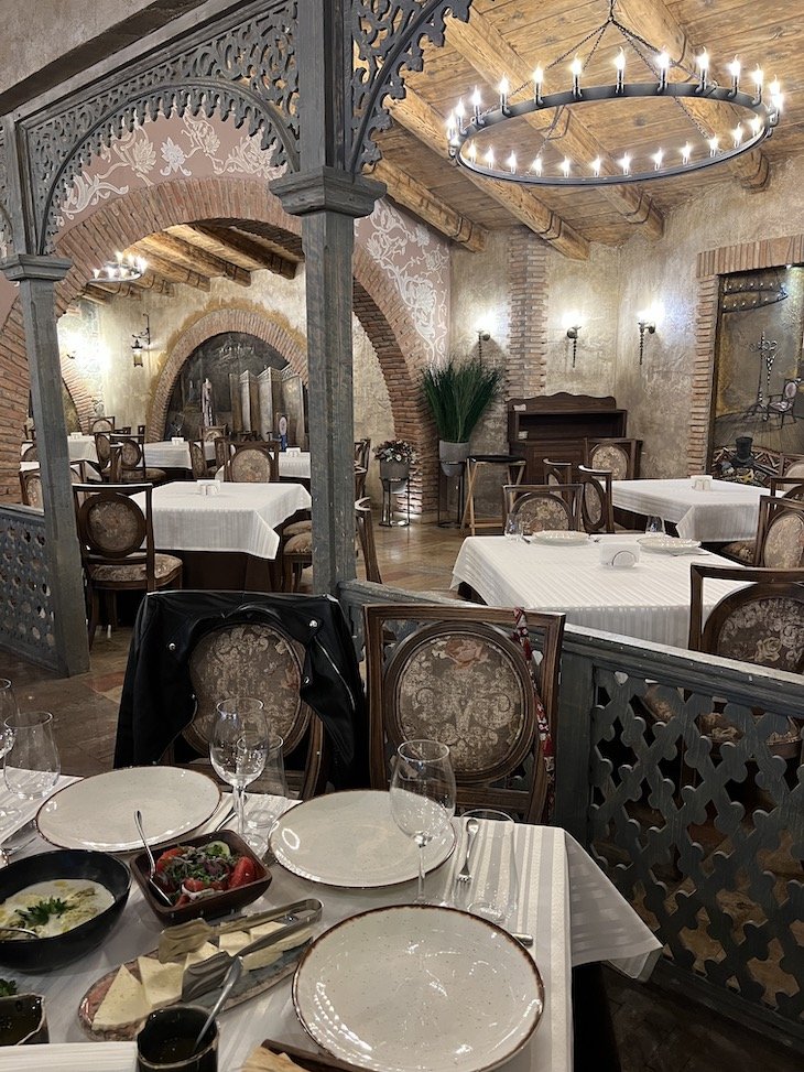 Restaurante Ethnographer - Tbilisi - Georgia © Viaje Comigo