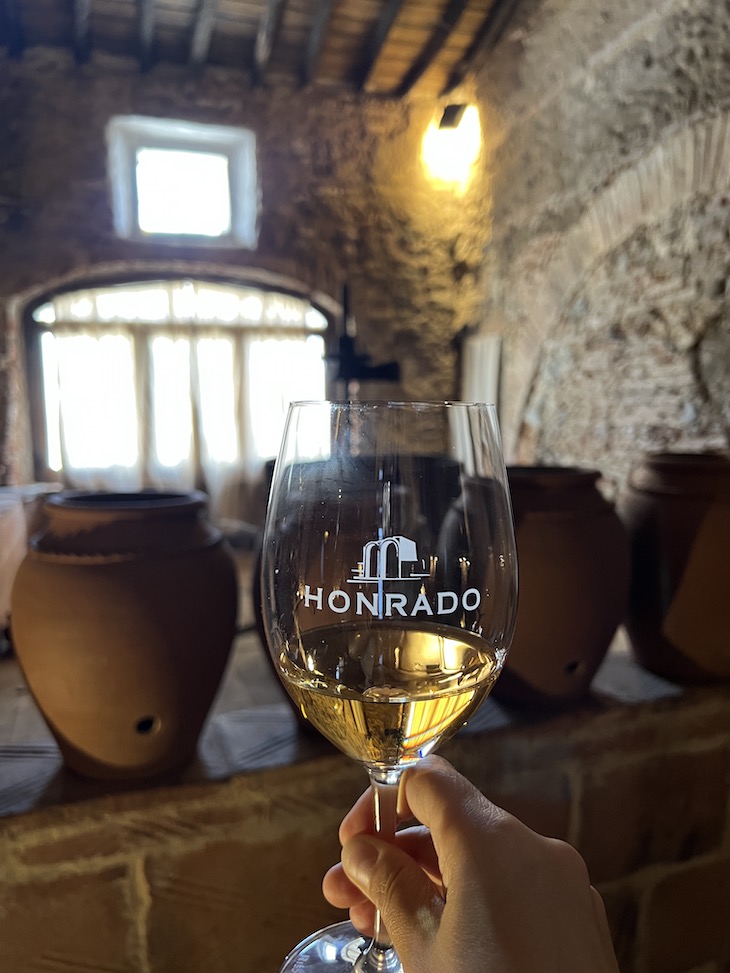 Vinho Honrado - Cella Vinaria Antiqua - Vila de Frades - Alentejo - Portugal © Viaje Comigo
