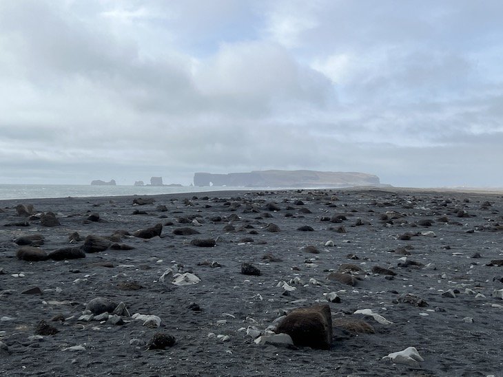 Reynisfjara - Black Beach - Islandia © Viaje Comigo
