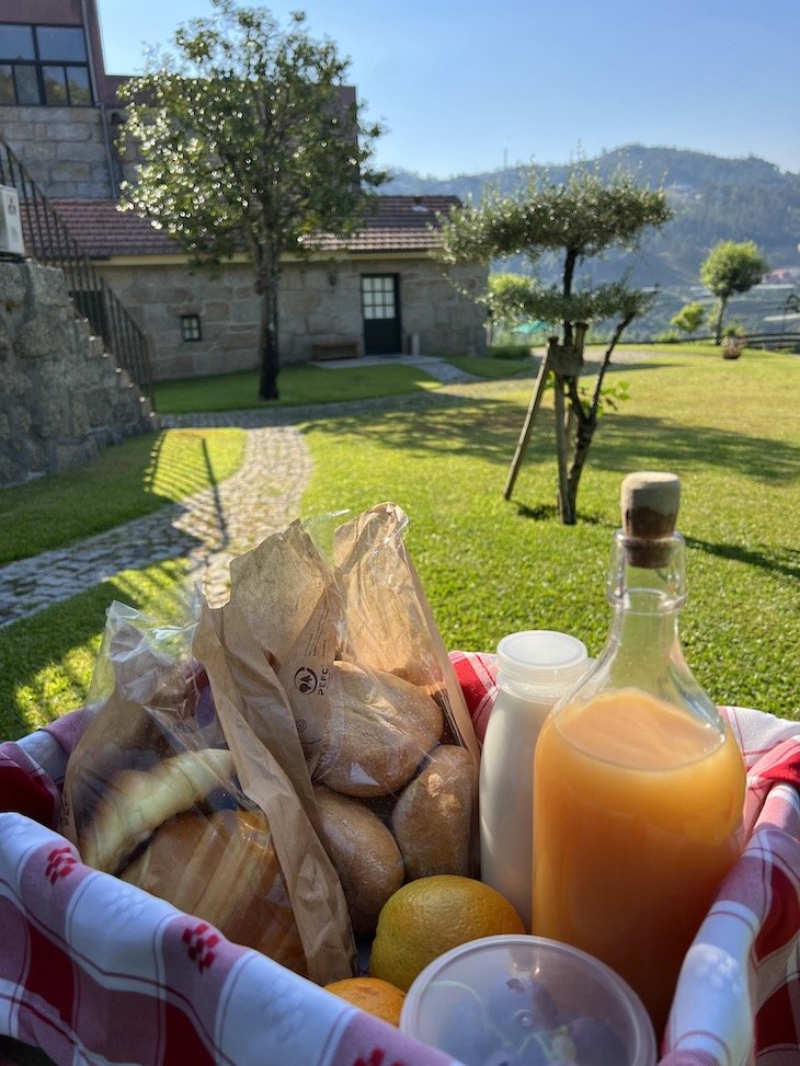 Pequeno-almoço das Casas da Aldeia do Tâmega - Amarante © Viaje Comigo