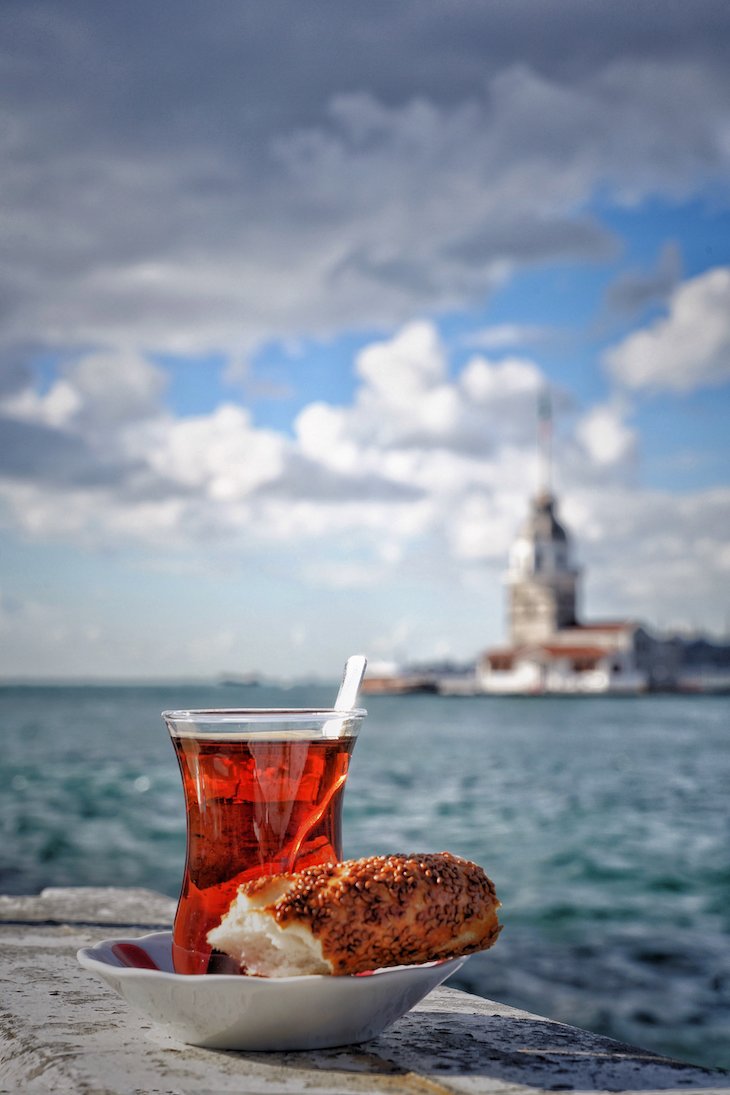 Simit com chá - Istambul - Turquia
