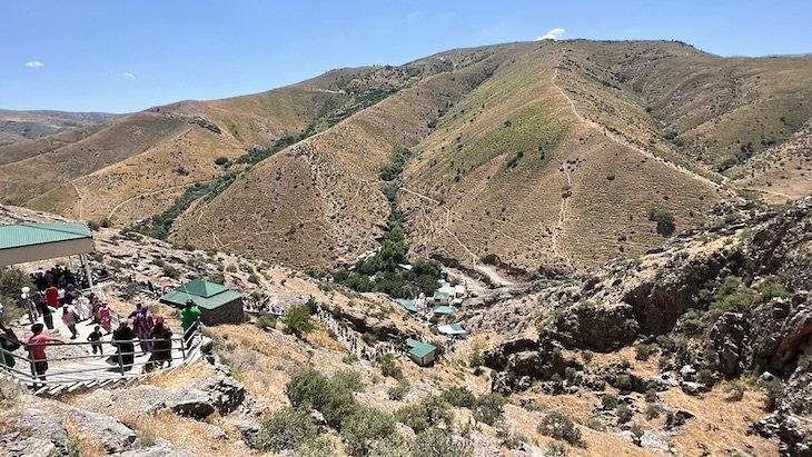 Montanhas, Hazrat Daud - Samarcanda - Uzbequistão © Viaje Comigo