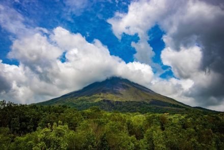 Vulcão Costa Rica- Foto Leolo212:Pixabay