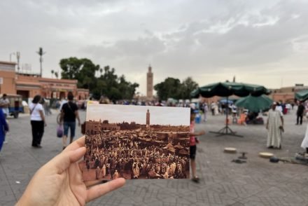 1926 - Praça Jemaa El Fna, Marraquexe - Marrocos © Anónimo